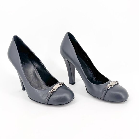 Gucci Chain Logo Pumps Size 37 US 7 Navy Blue Leather High Block Heel Court Shoe - Picture 1 of 14